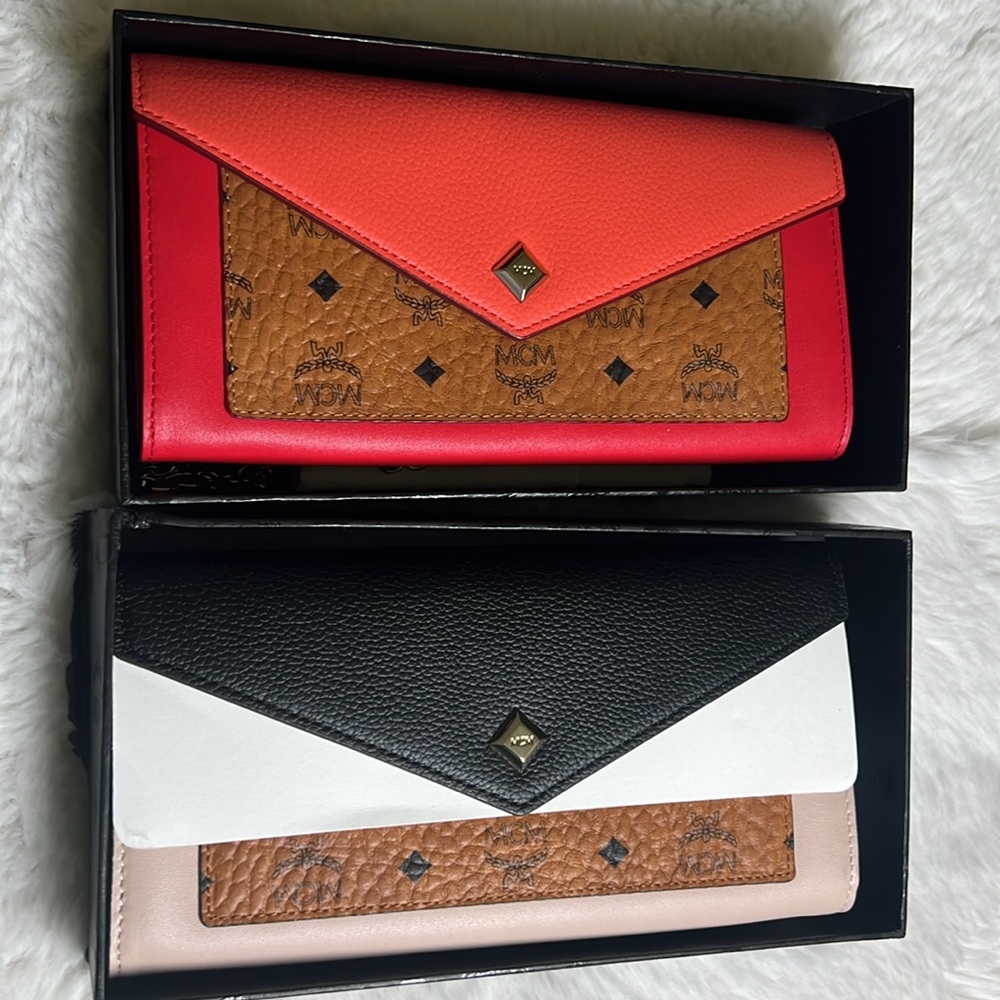 MCM multi colored wallets - Picture 6 of 6